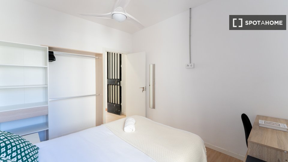 Double room Madrid, 10 beds — photo 63