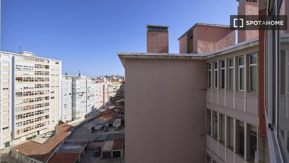 Double room Lisbon, 7 beds — photo 14