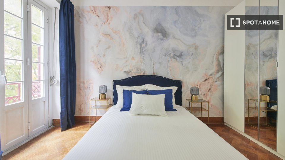 Double room Lisbon, 7 beds — photo 11