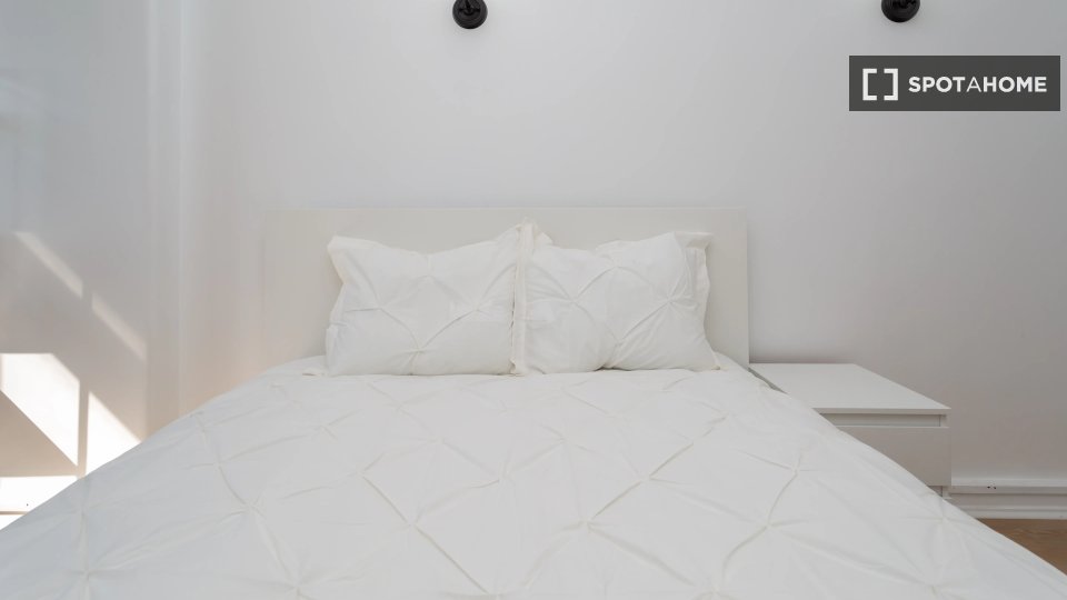 Double room Lisbon, 10 beds — photo 11