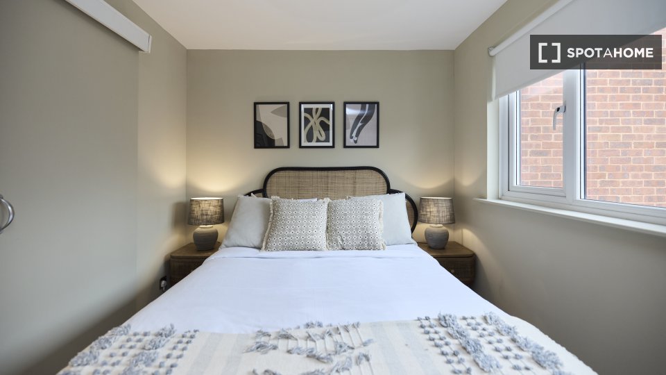 Apartment London, 2 beds, 58m² — photo 8