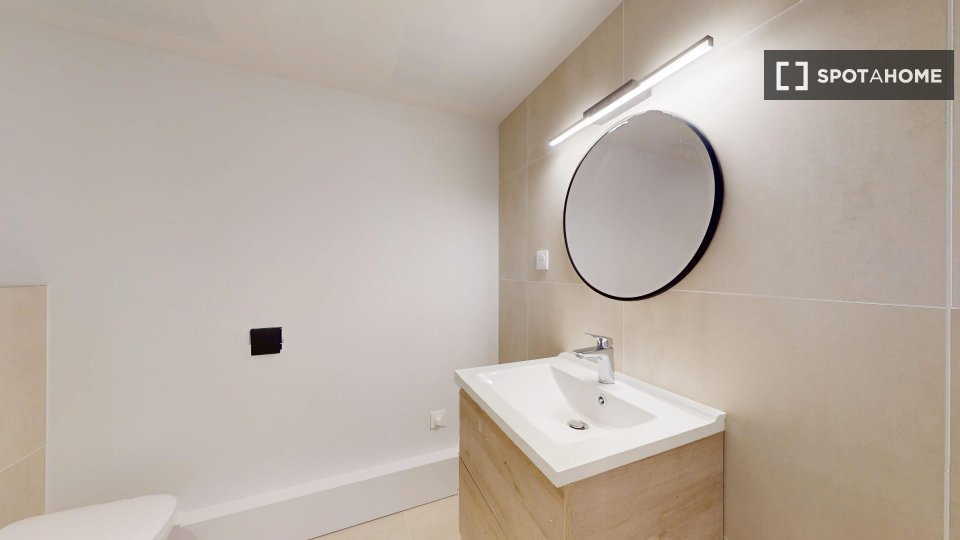Double room Paris, 12 beds — photo 9