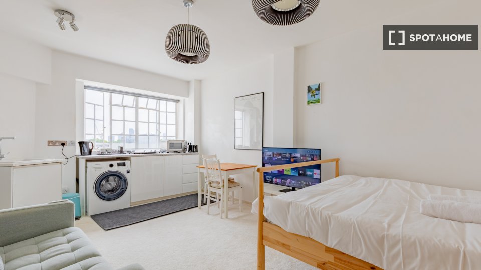 Apartment London, 1 bed — photo 7