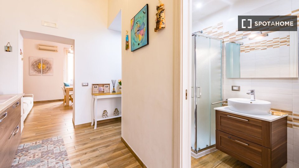 Apartment Naples, 1 bed, 60m² — photo 7