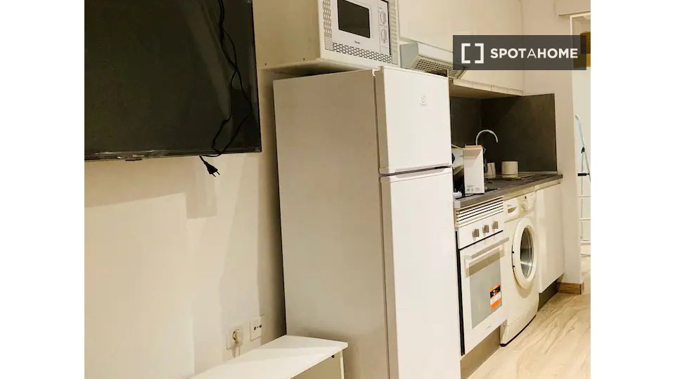 Apartment Madrid, 1 bed — photo 11