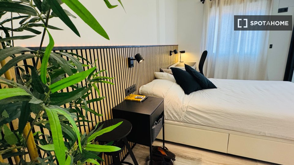 Apartamento de 1 dormitorio en alquiler en Comillas, Madrid