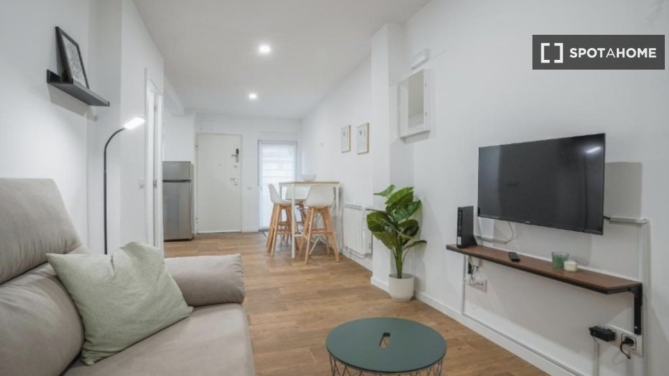 Apartment Madrid, 2 beds, 90m² — photo 9