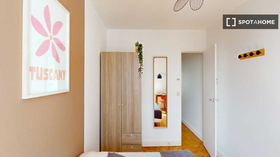 Double room Paris, 5 beds, 110m² — photo 41