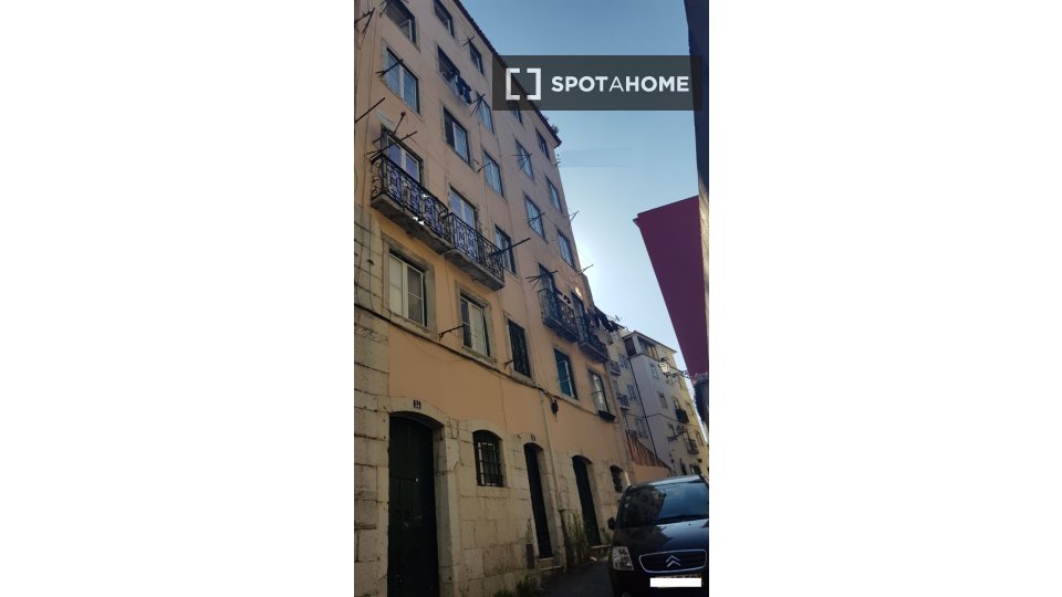 Apartment Lisbon, 2 beds — photo 3