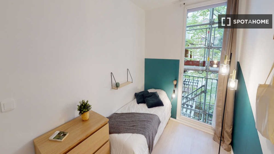 Double room Paris, 7 beds, 140m² — photo 18