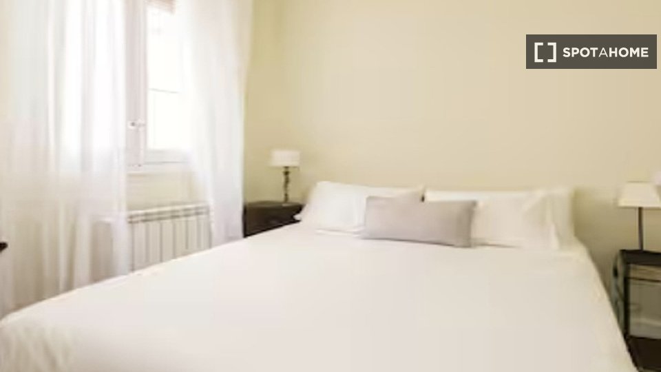 Apartment Madrid, 1 bed, 55m² — photo 2