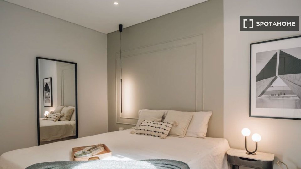Apartment Lisbon, 3 beds — photo 19