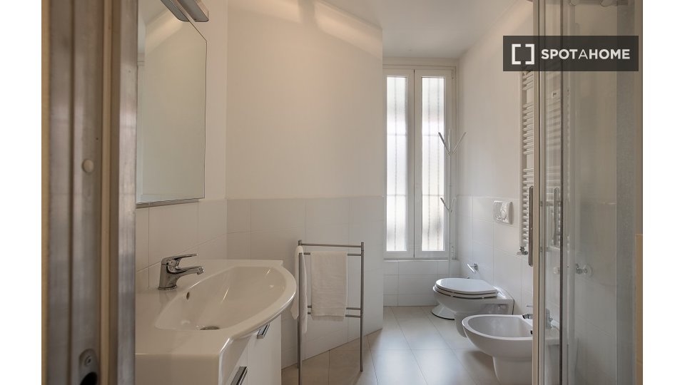 Apartment Milan, 2 beds, 85m² — photo 5
