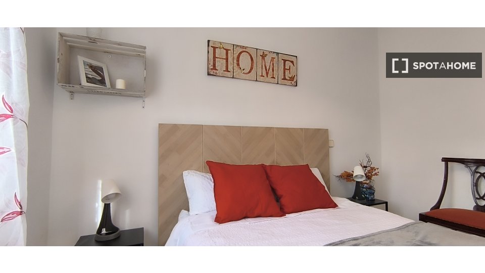 Apartment Madrid, 2 beds — photo 2