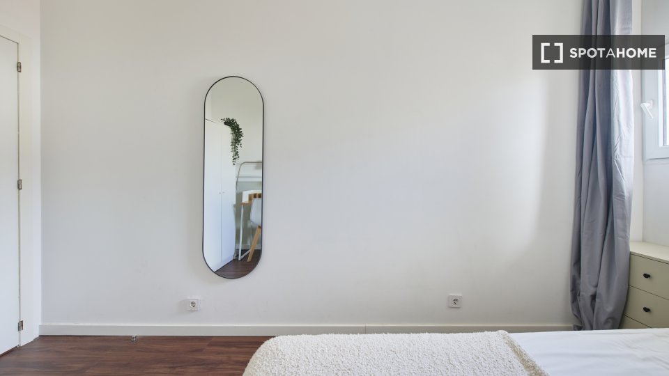 Double room Lisbon, 11 beds — photo 44