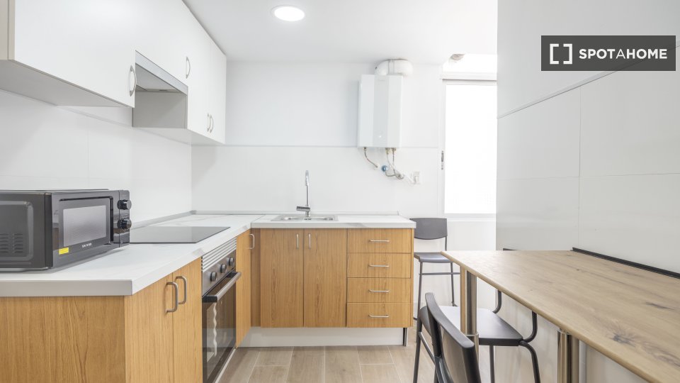 Chambre double Valence, 5 chambres, 100m² — photo 11