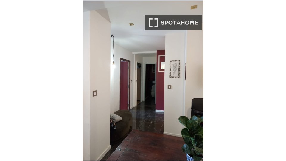 Double room Lyon, 2 beds, 54m² — photo 7