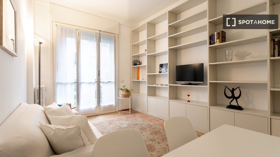 Apartment Milan, 2 beds, 75m² — photo 14