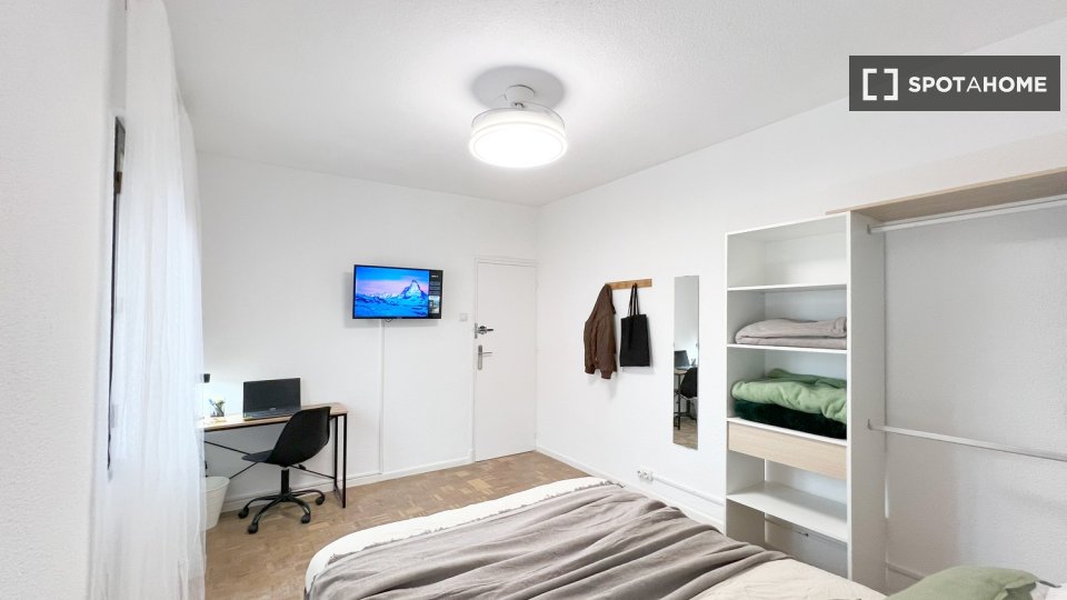 Habitación en alquiler en Pueblo Nuevo, Madrid