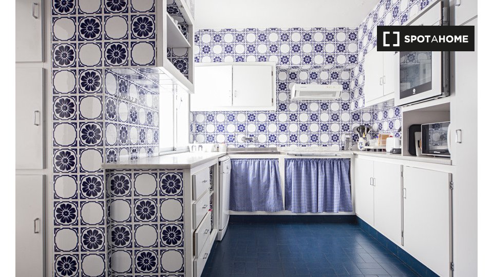 Double room Alcala_De_Henares, 6 beds, 180m² — photo 5