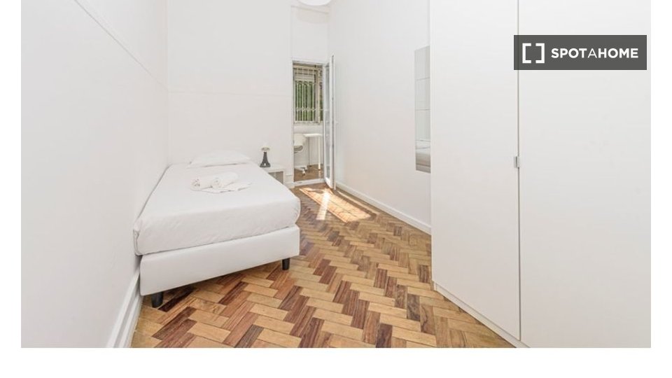 Double room Lisbon, 8 beds — photo 3