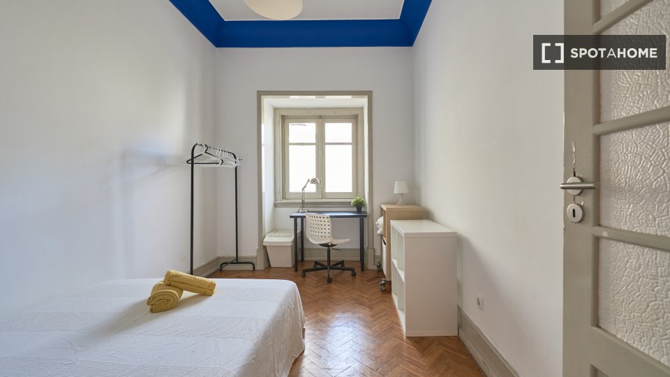 Double room Lisbon, 11 beds — photo 22