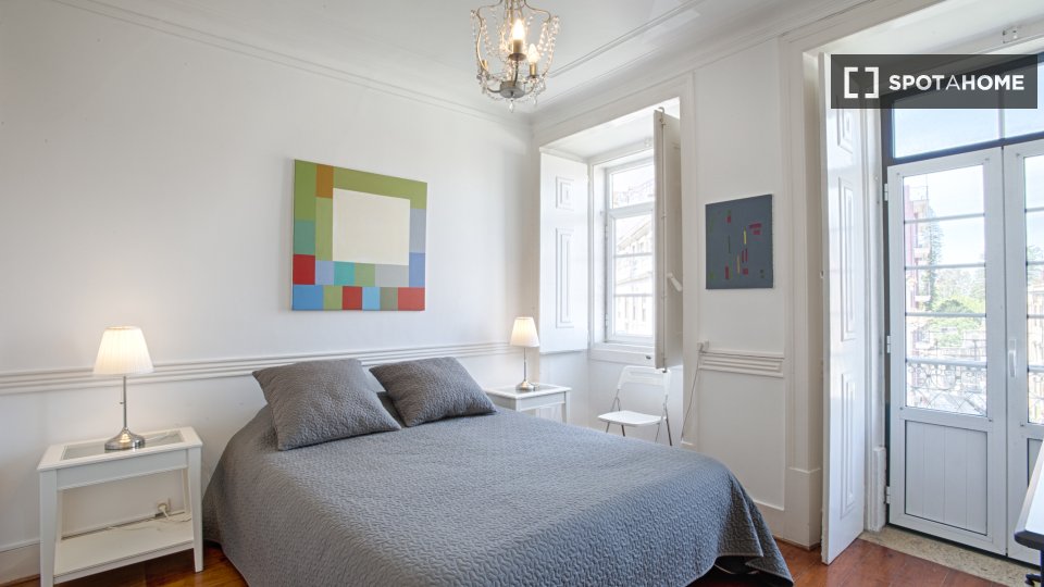 Apartment Lisbon, 2 beds, 85m² — photo 5