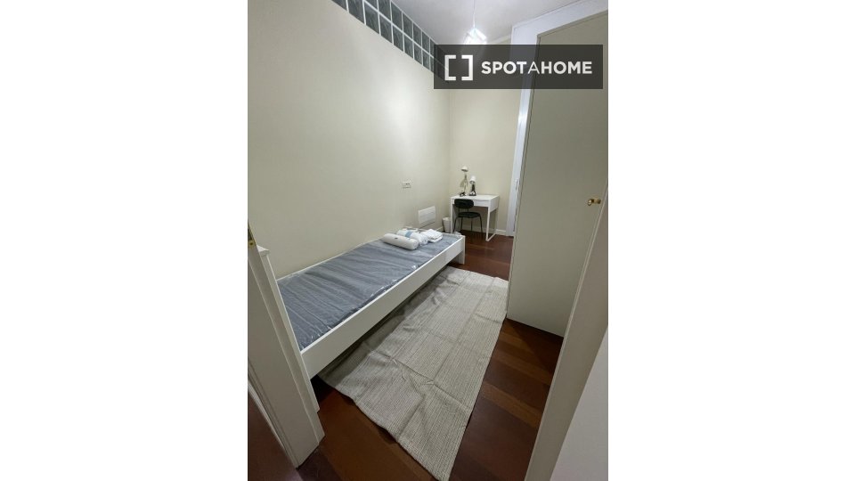 Double room Bologna, 8 beds, 185m² — photo 5