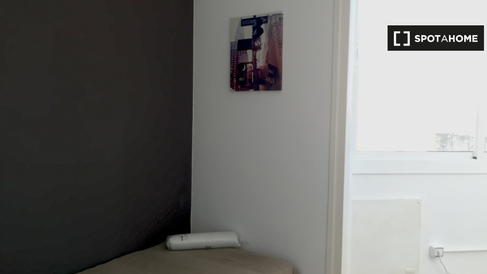 Double room Barcelona, 6 beds — photo 2