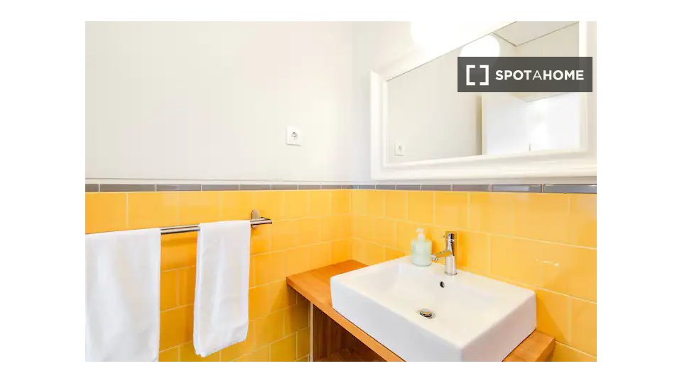 Apartment Porto, 1 bed, 45m² — photo 17