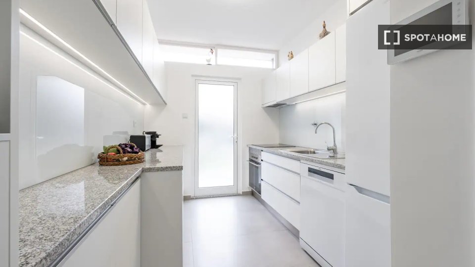 Apartment Porto, 4 beds — photo 19