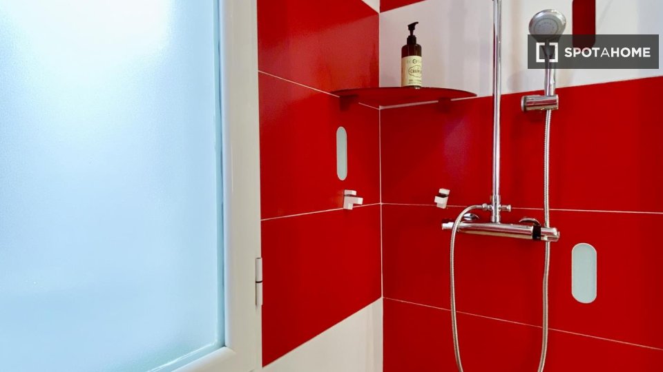 Apartment Madrid, 2 beds — photo 10