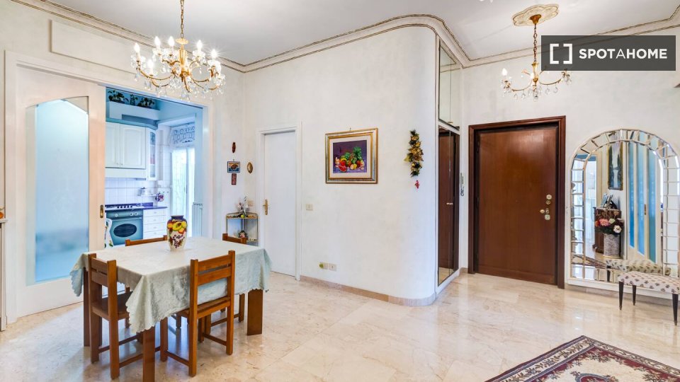 Double room Rome, 2 beds, 180m² — photo 4