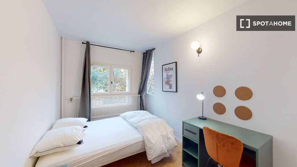 Double room Paris, 6 beds — photo 1