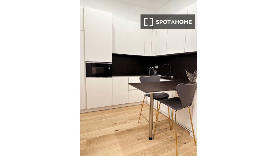 Apartment Milan, 1 bed, 35m² — photo 5