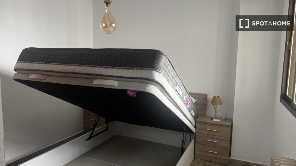 Apartment mono Granada, 62m² — photo 1