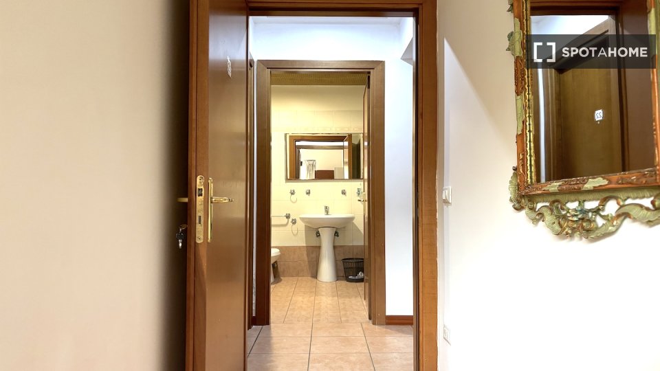 Double room Rome, 33 beds — photo 28