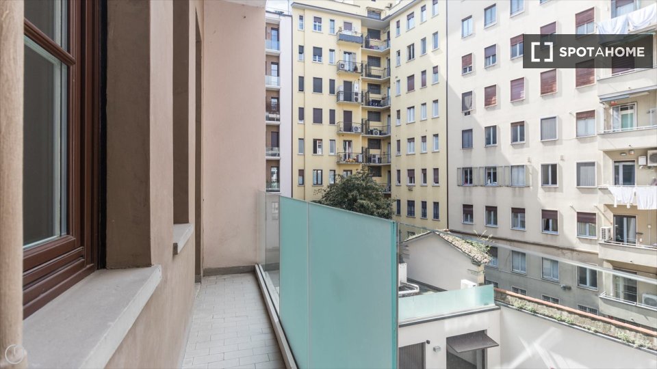 Apartment Milan, 1 bed, 61m² — photo 14