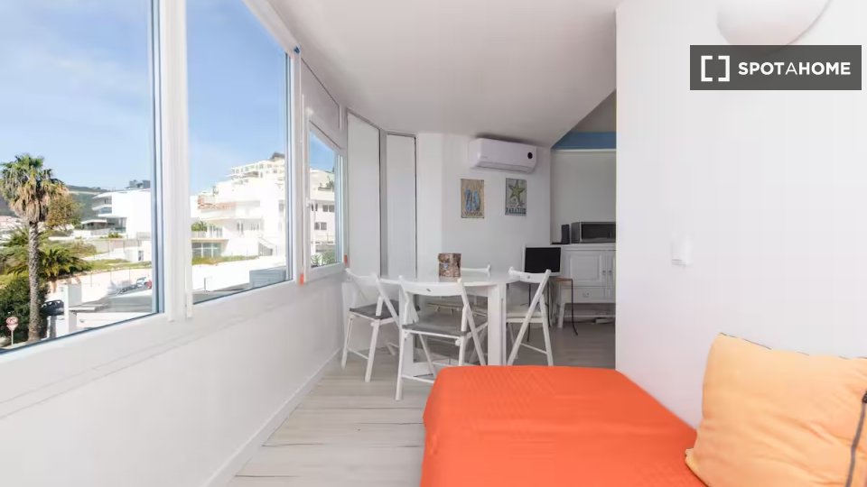Apartment mono Lisbon — photo 13
