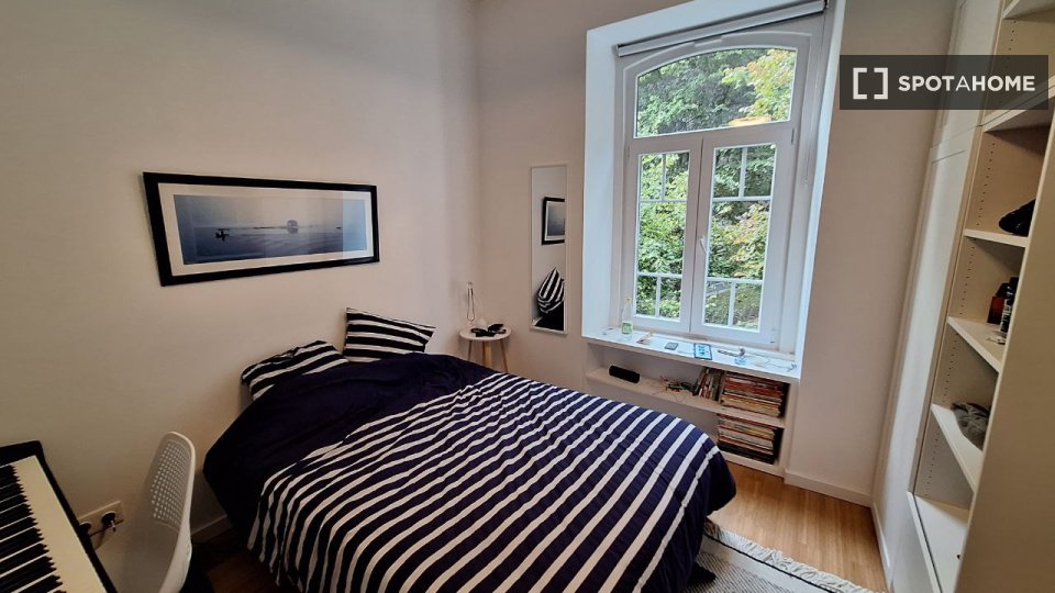 Apartment Lisbon, 3 beds, 125m² — photo 11