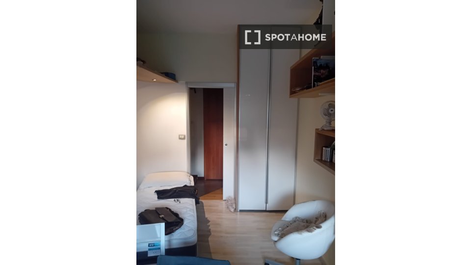 Double room Rome, 2 beds — photo 3