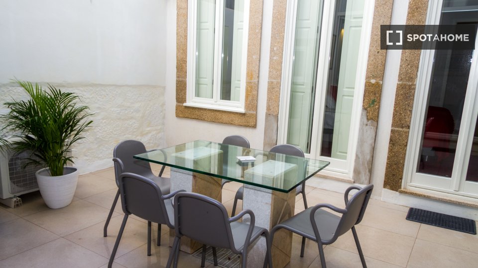 Apartment mono Porto, 120m² — photo 17
