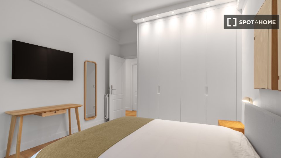 Habitación en piso de 6 habitaciones en Gros, San Sebastián