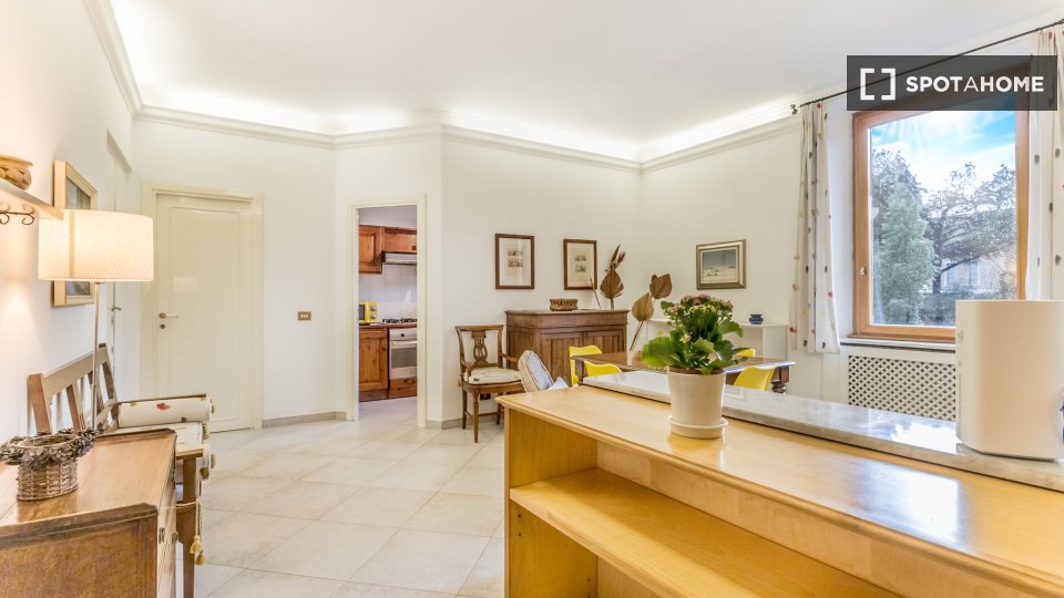 Apartment Rome, 1 bed, 90m² — photo 7