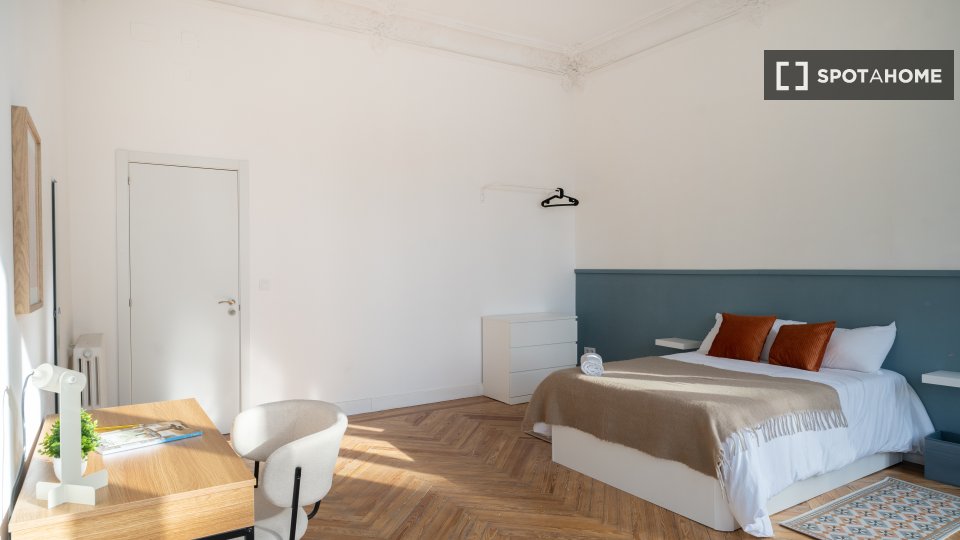 Double room Madrid, 9 beds — photo 10