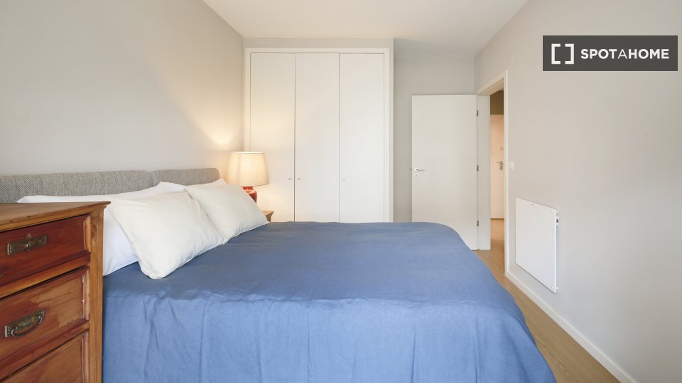 Apartment Lisbon, 2 beds, 70m² — photo 2
