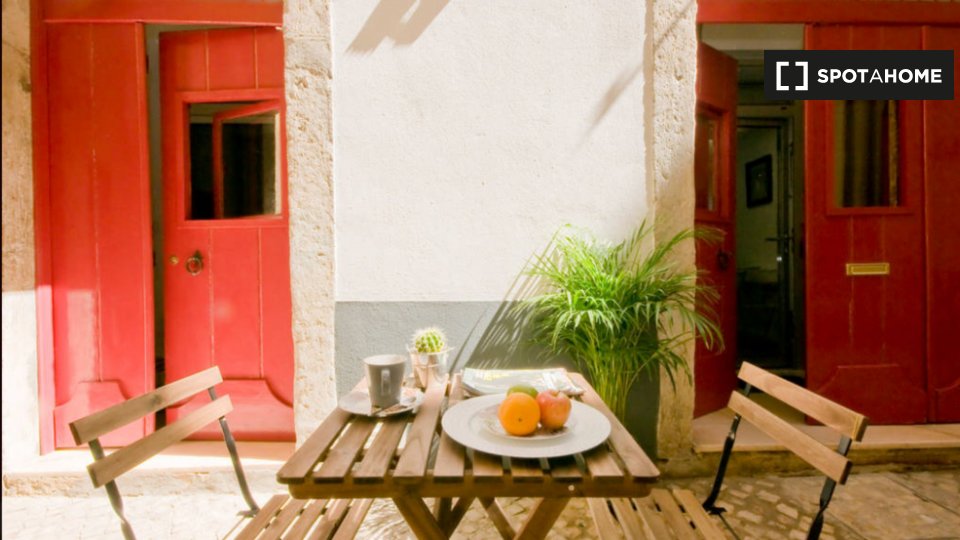 Apartment mono Lisbon, 50m² — photo 6