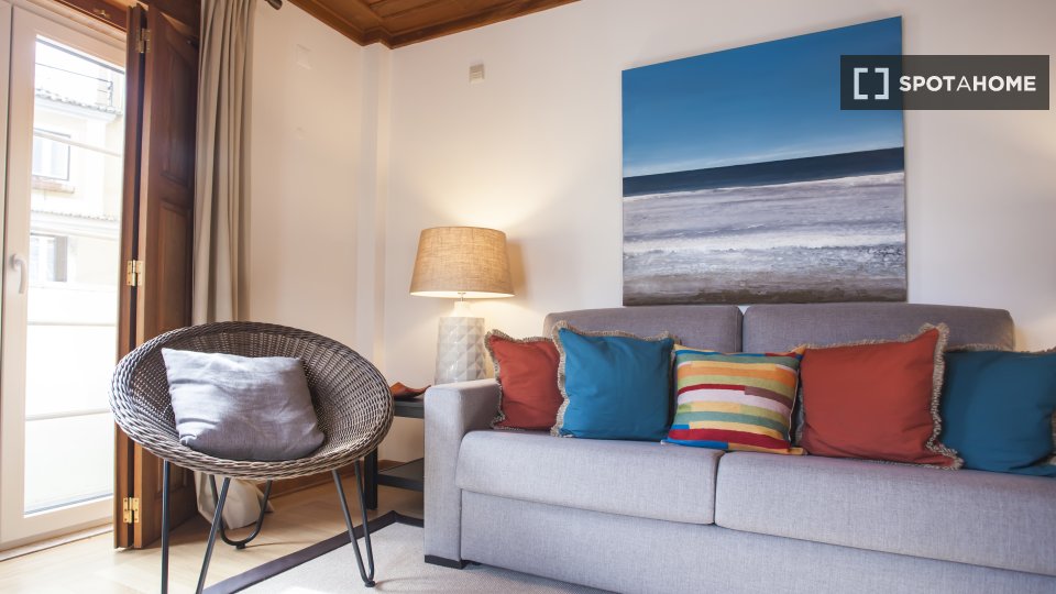 Apartment mono Lisbon, 65m² — photo 15