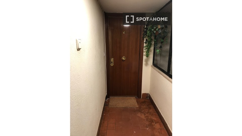 Apartment Madrid, 1 bed, 59m² — photo 13