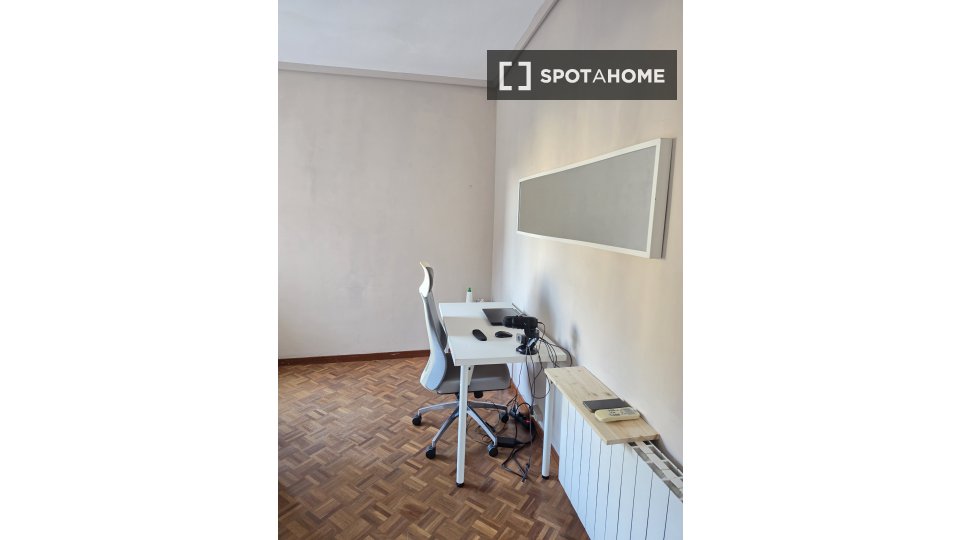 Camera doppia Barcellona, 3 camere, 115m² — foto 2